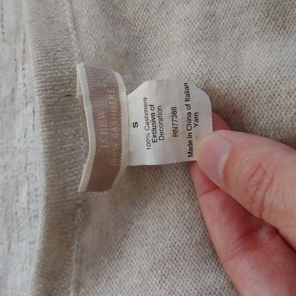 J. CREW SUPER SOFT CASHMERE SWEATER - Picture 3 of 7